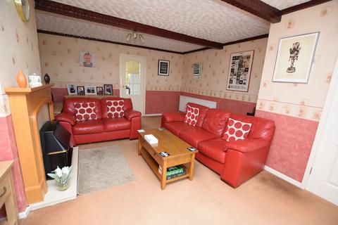 1 Britten Close, Stanley, DH9 6TQ