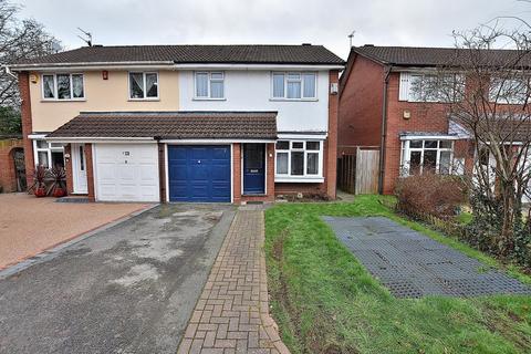 3 bedroom semi-detached house to rent, Wychall Drive, Wolverhampton