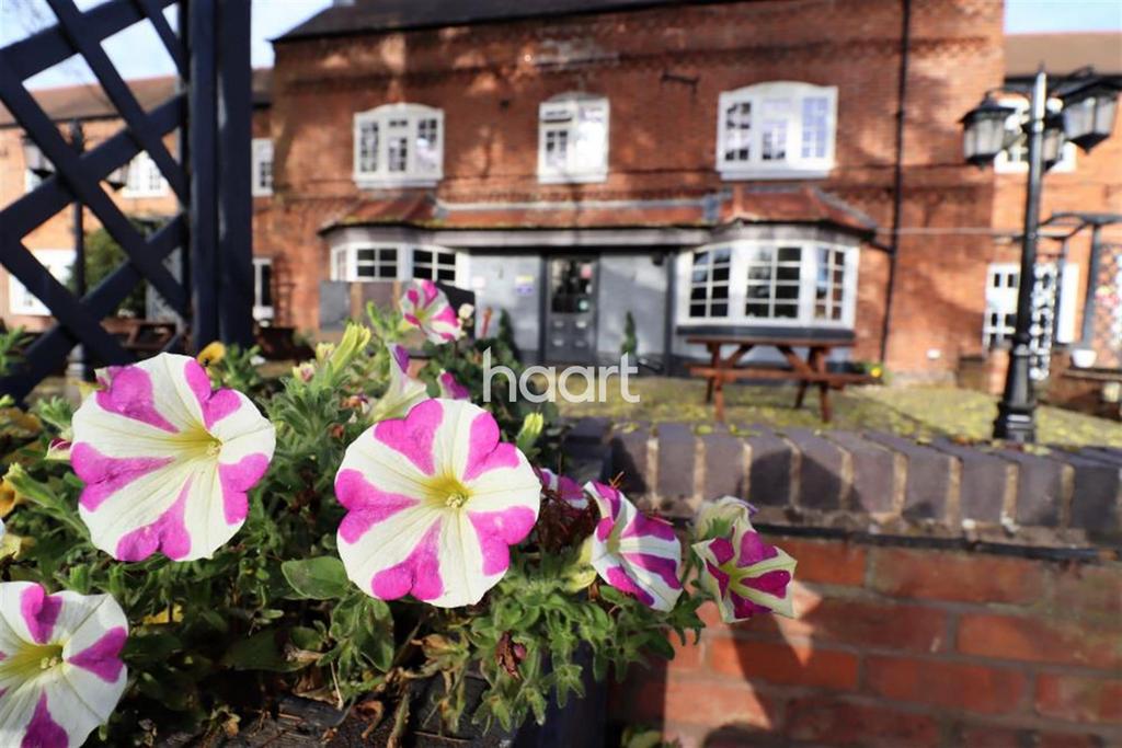 Sandpits Lane, Coventry, CV6 2FR 1 bed in a flat share to rent £525