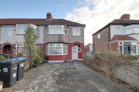19 Mayfield Crescent, London, N9 7NL