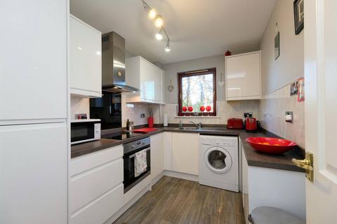 2 bedroom ground floor flat for sale - 100/1 Duddingston Road, Cygnet Court, EDINBURGH,, Duddingston,  EH15 1SU
