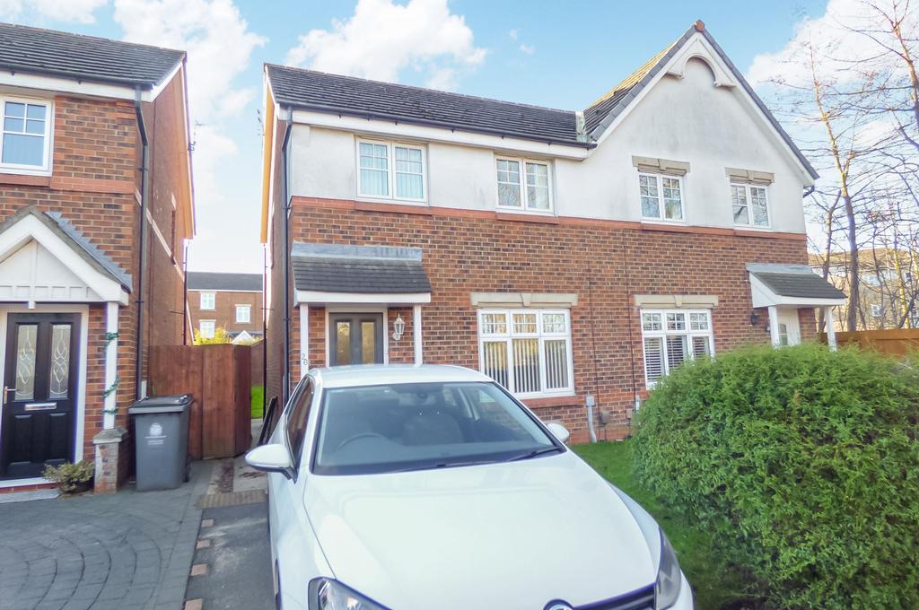 Turnberry, West Monkseaton, Whitley... 3 bed semidetached house £895