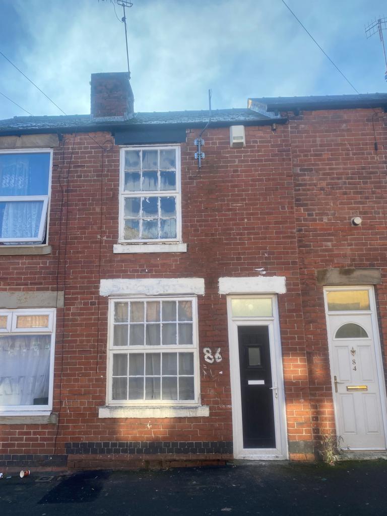 Wade Street, Sheffield, South Yorkshire, S4 2 bed terraced house £72,000