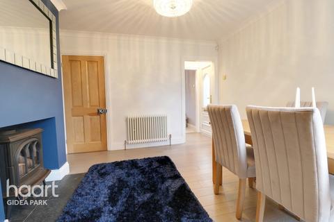 5 Catherine Road, Romford, RM2 5SA
