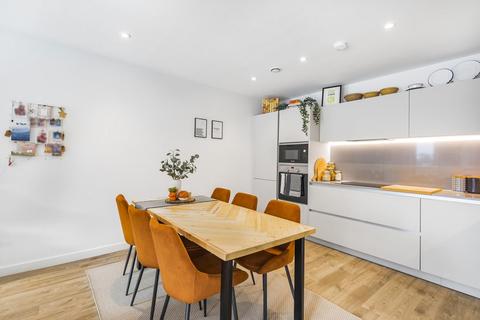 Flat 4, 7 Station Approach, London, SE26 5FD