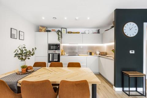 Flat 4, 7 Station Approach, London, SE26 5FD