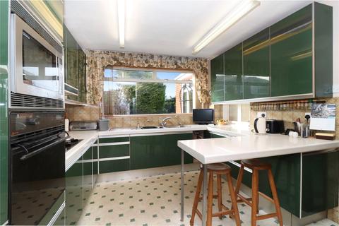 6 Sheepcote Close, Beaconsfield, HP9 1SX