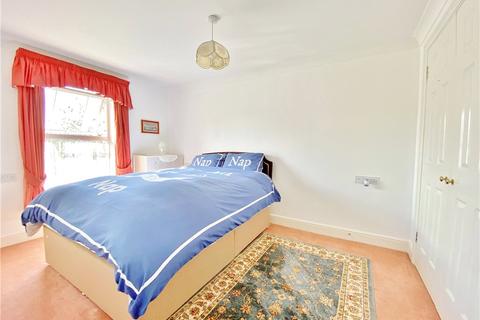 2 bedroom apartment for sale - Draper Close, Isleworth, TW7