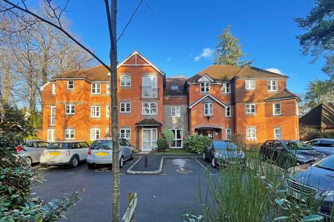 1 bedroom apartment for sale - Branksomewood Road, Fleet, Hampshire, GU51