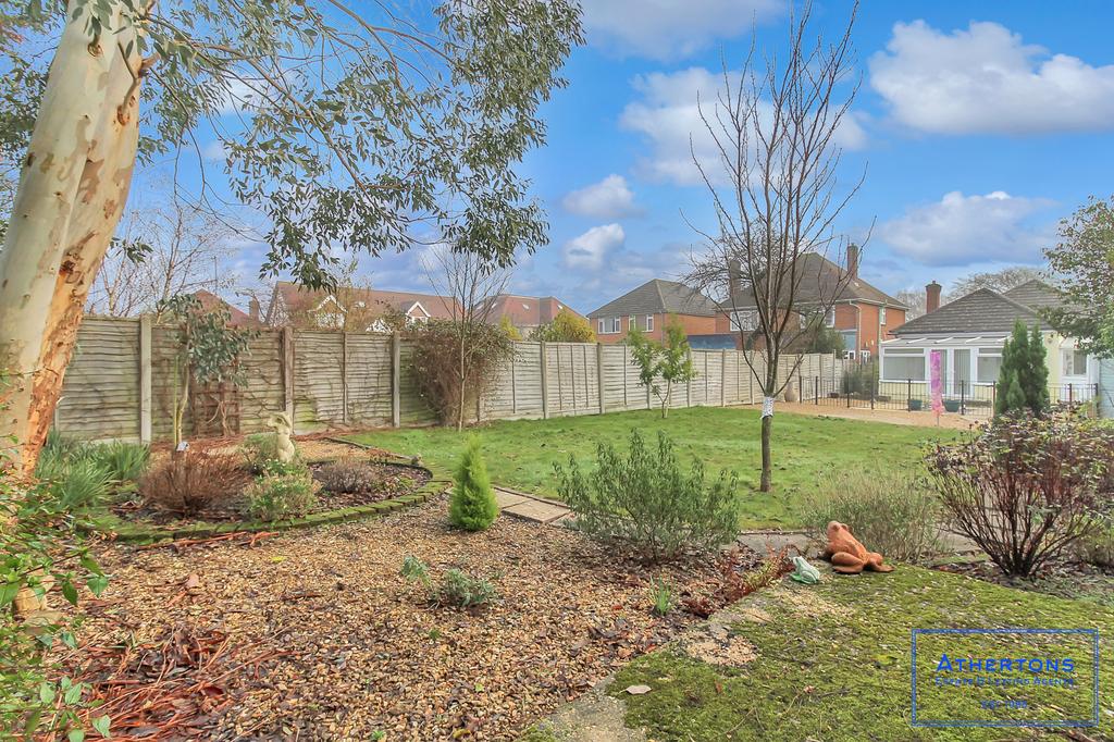 Uplands Road, Bournemouth, BH8 3 bed bungalow £475,000