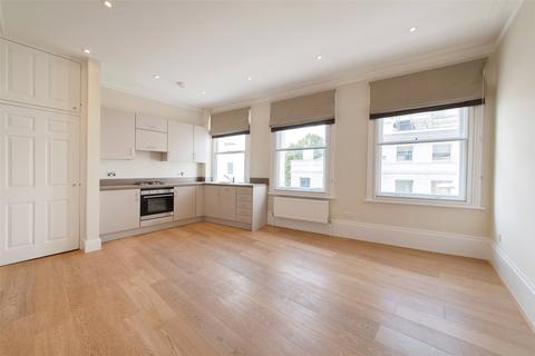 1 bedroom apartment to rent, Fulham Road, London, SW3