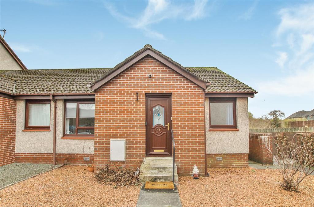 Lochpark Place, Denny 2 bed bungalow £550 pcm (£127 pw)