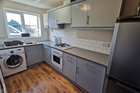 2 bedroom semi-detached house to rent - Kerry Close, Middlesbrough, North Yorkshire, TS6