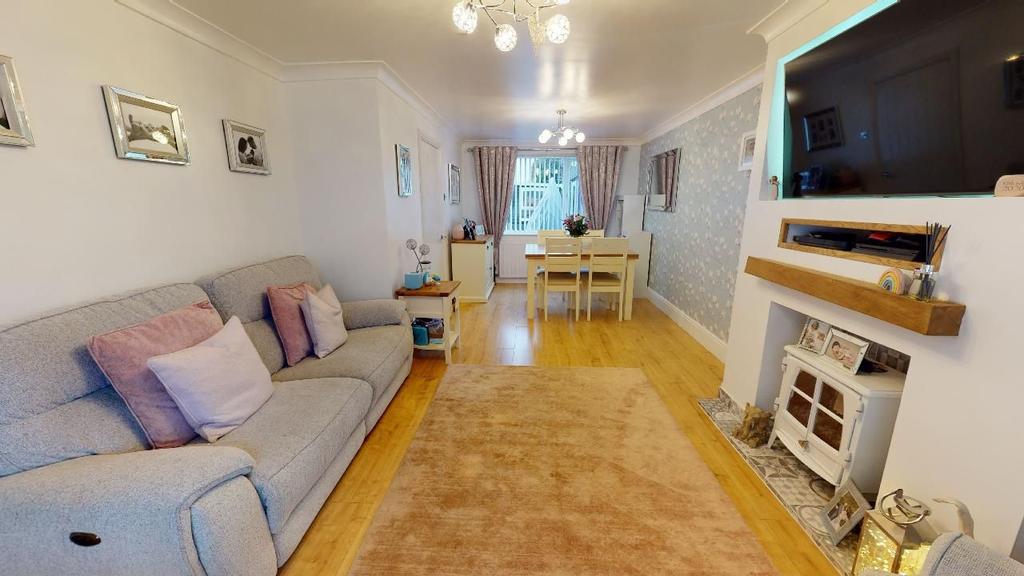 Lounge/dining room