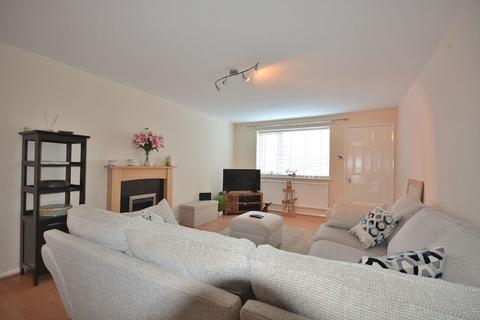 52 Hazel Grove, Hucknall, Nottingham, NG15 6ED