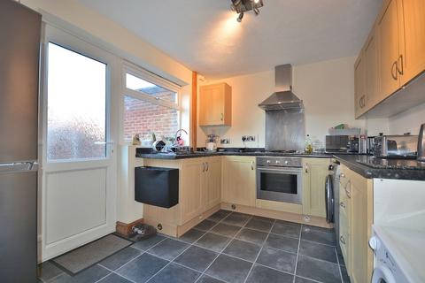 52 Hazel Grove, Hucknall, Nottingham, NG15 6ED