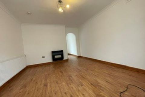3 bedroom semi-detached house to rent, Withcote Avenue, Evington, Leicester, LE5