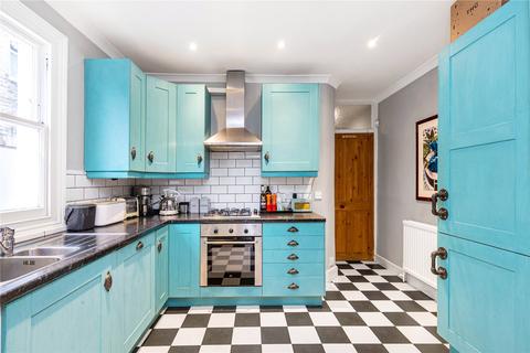 53 Midmoor Road, London, SW12 0ES