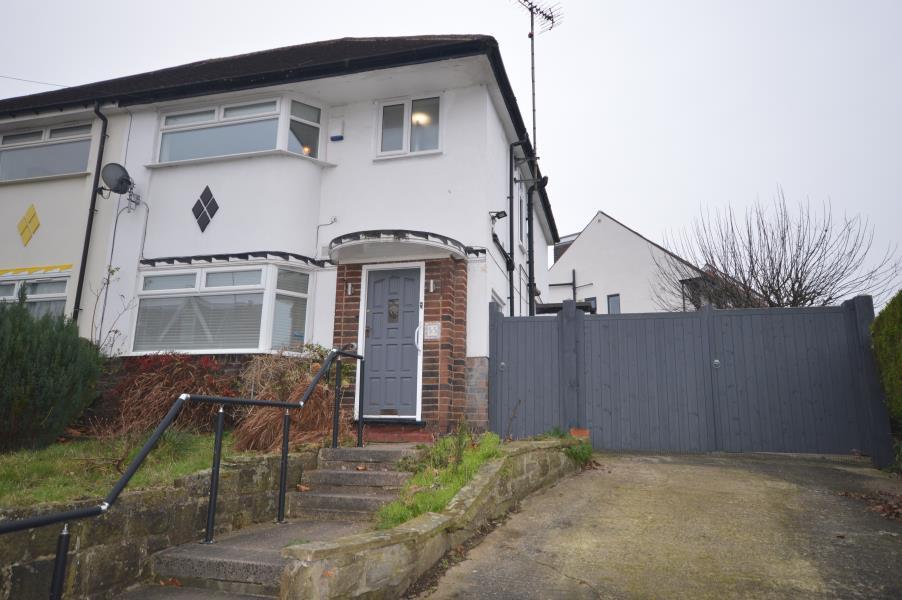 Bannerdale Road, Sheffield, S7 2DN 3 bed semidetached house £1,200