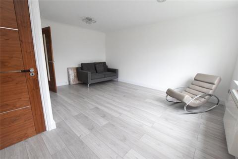2 bedroom apartment for sale - Burns Avenue, Chadwell Heath, RM6