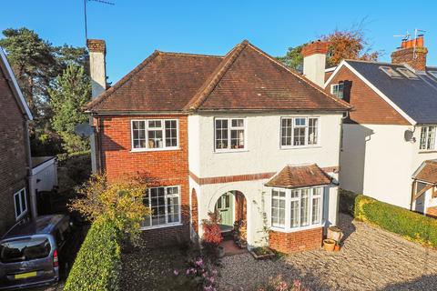 4 bedroom detached house for sale - Clovelly Road, Hindhead, Surrey