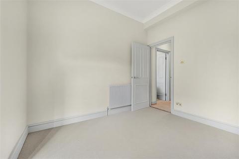 2 bedroom flat to rent - Munster Road, SW6