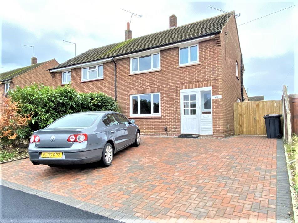 Star Post Road, Camberley, GU15 1 bed flat £775 pcm (£179 pw)