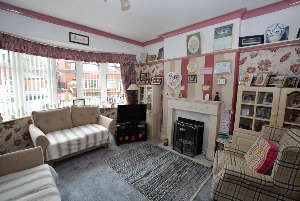 Bradfield Road, Stretford, M32 3 bed detached house £395,000