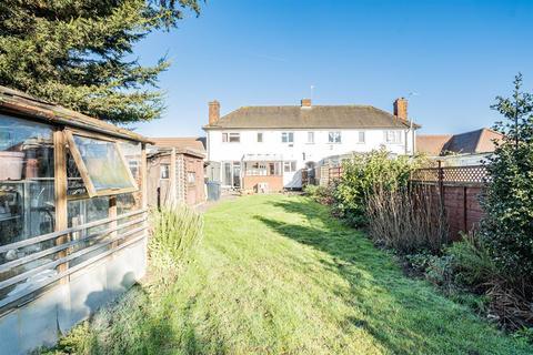 83 Priory Close, Denham, Uxbridge, UB9 5AU