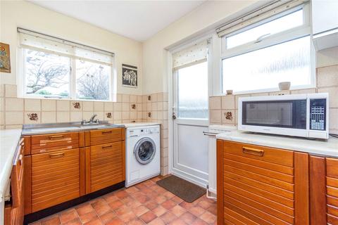 17 Mounthurst Road, Bromley, BR2 7QW
