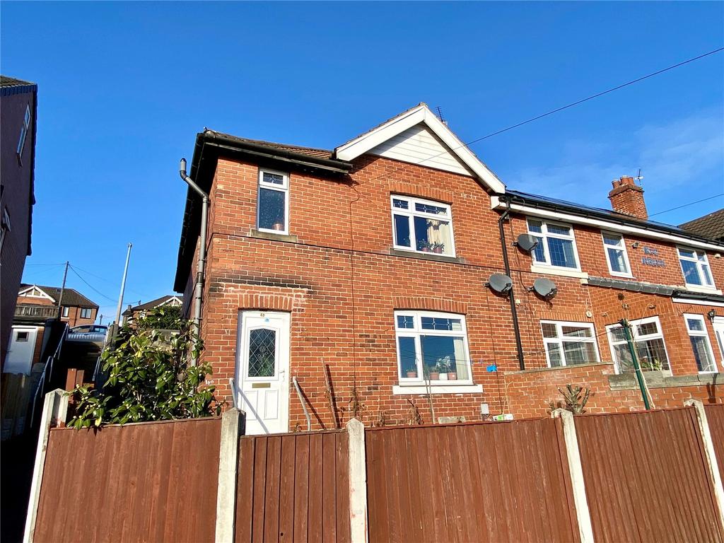 Manor Road, Dewsbury, WF13 3 bed end of terrace house for sale £175,000