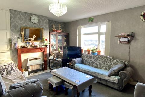 3 bedroom end of terrace house for sale, Manor Road, Dewsbury, WF13