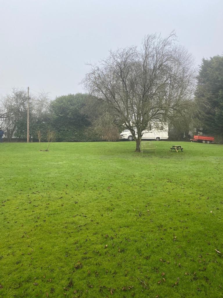 The Street Gosfield 4 bed property with land £400,000