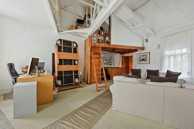 Room 6 (additional p