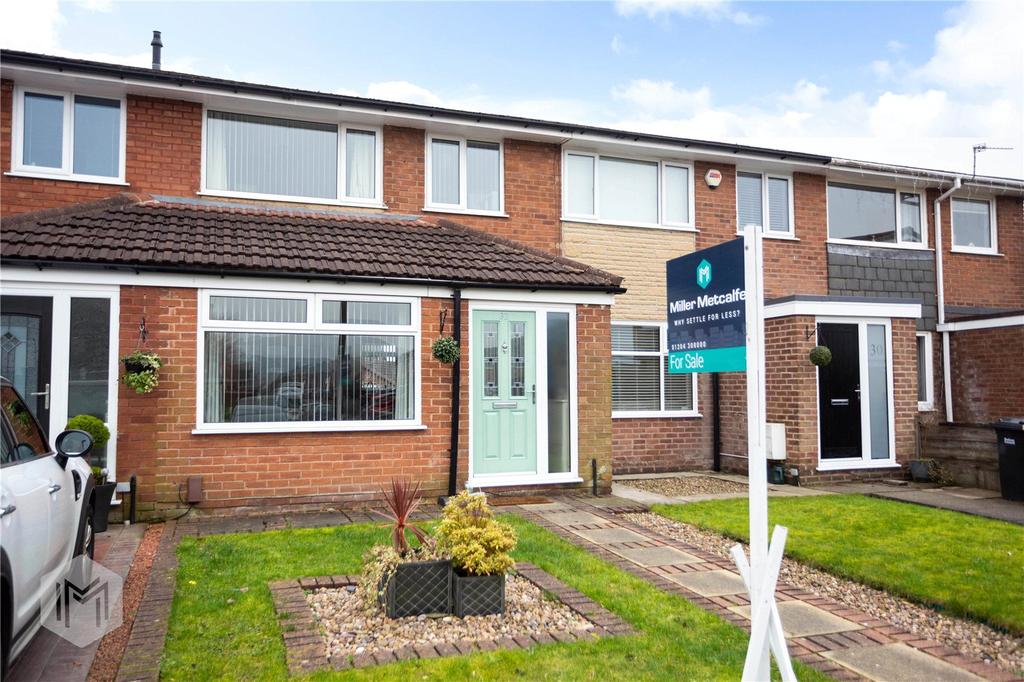 Hazelwood Avenue, Harwood, Bolton, BL2 3 bed townhouse £195,000