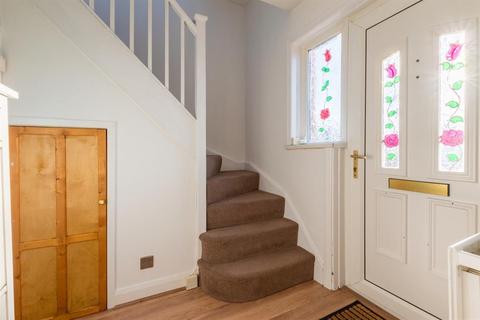 13 Broadgate Walk, Horsforth, Leeds, LS18 4HF