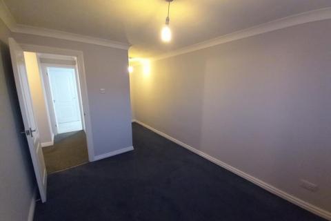 2 bedroom apartment to rent, Troutbeck Close,  Slough,  SL2