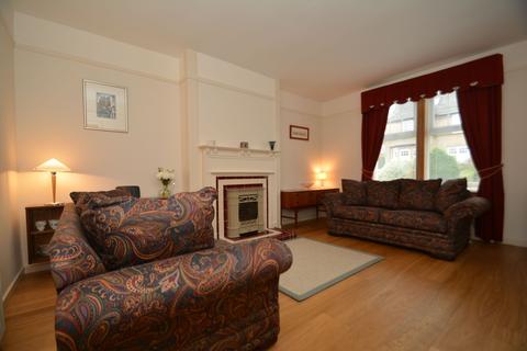 101 Baronald Drive, Glasgow, G12 0HR