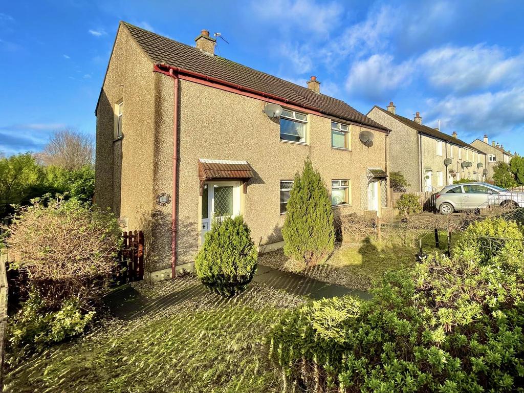 23 Blackthorn Avenue, Beith 2 bed semidetached house £79,995