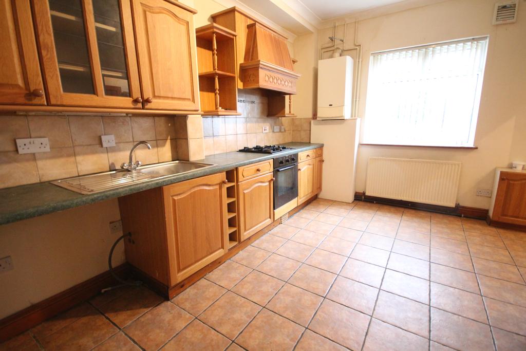 Havelock Street, Kettering NN16 2 bed terraced house £150,000