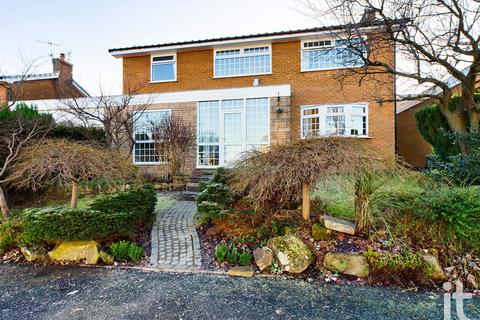 8 Chantry Close, Disley, Stockport, SK12 2DP