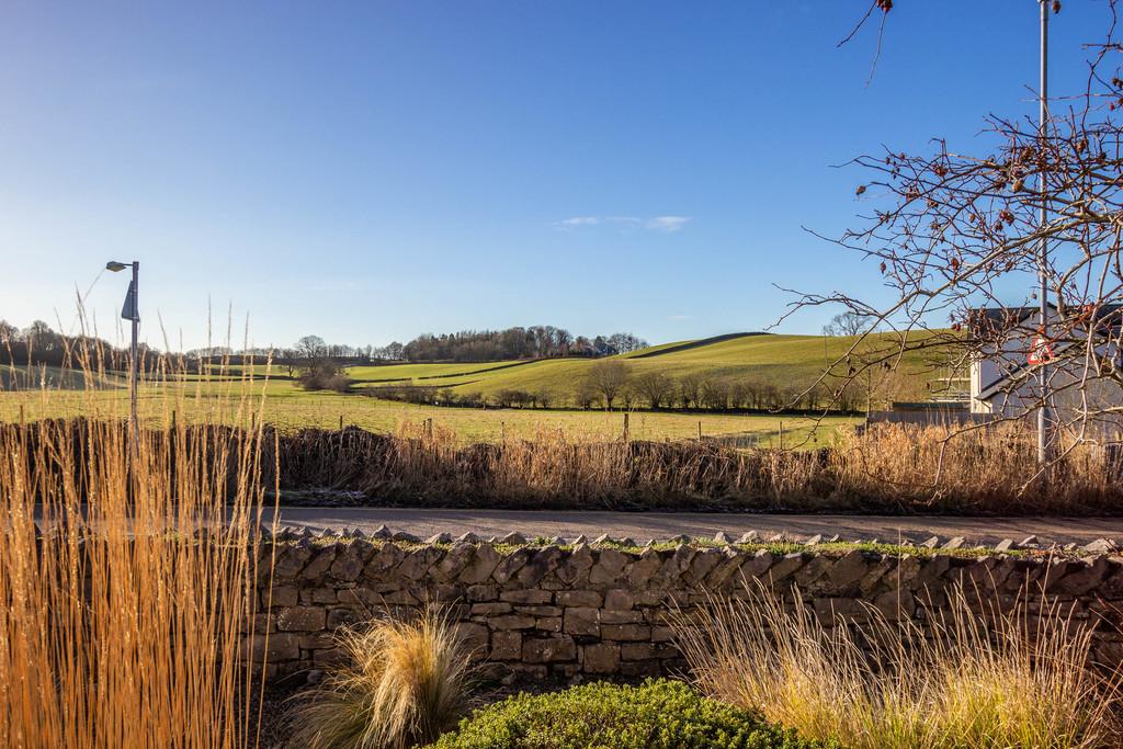 116 Oxenholme Road, Kendal 4 bed detached house £400,000