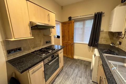 3 bedroom semi-detached house to rent, Milton Street, Darlington, County Durham