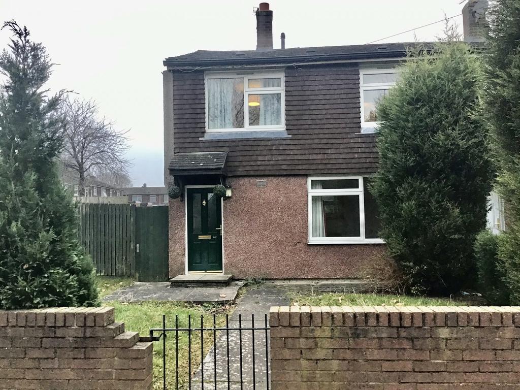 Barn Close, Donnington, Telford, TF2 3 bed end of terrace house £115,000