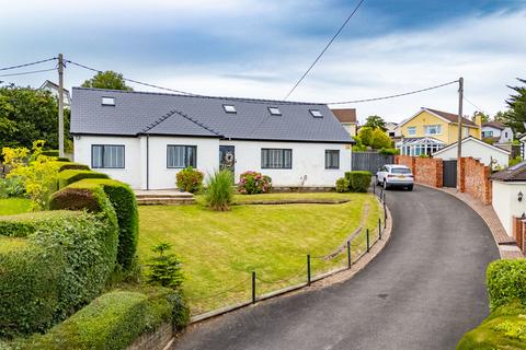 5 bedroom detached house for sale, Llantrisant Road, Groesfaen