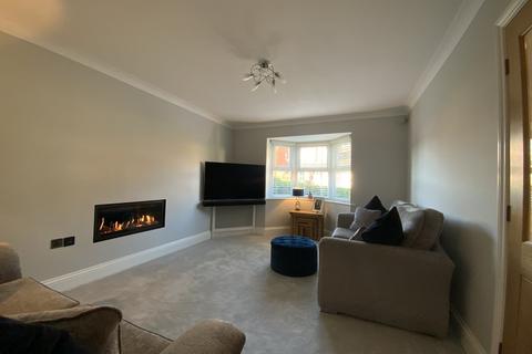 45 Heath Road, Navenby, Lincoln, LN5 0TT