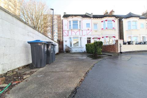 44 Cotford Road, Thornton Heath, CR7 8RB