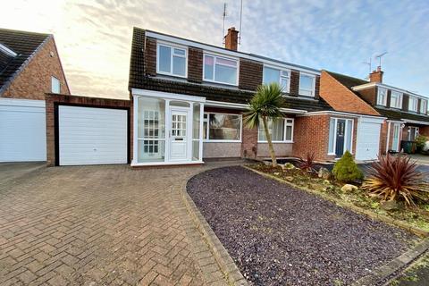 12 Aldermere Road, Kidderminster, DY11 5HN