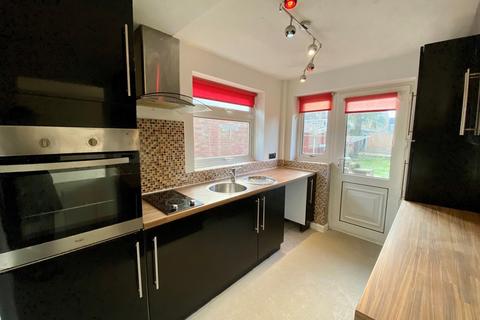 12 Aldermere Road, Kidderminster, DY11 5HN