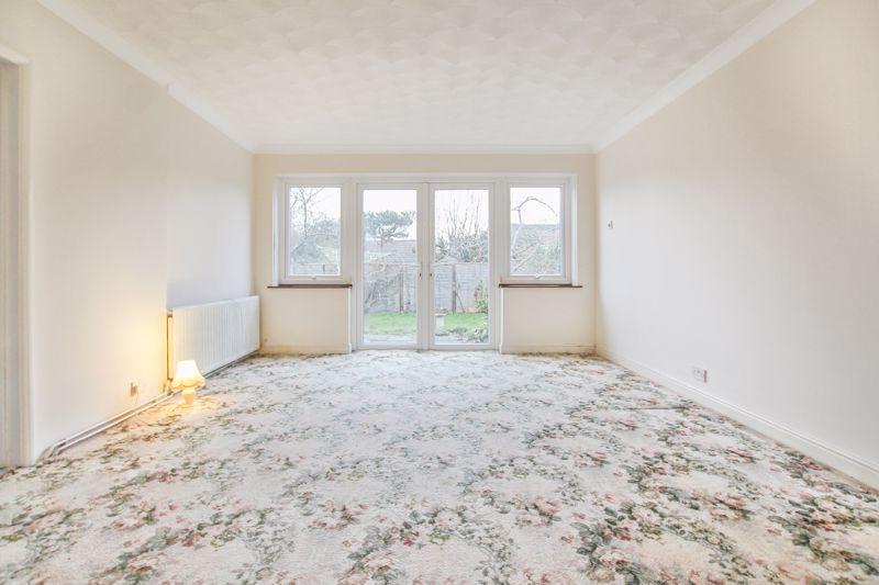 Joydens Wood Road, Bexley 4 bed detached bungalow £525,000
